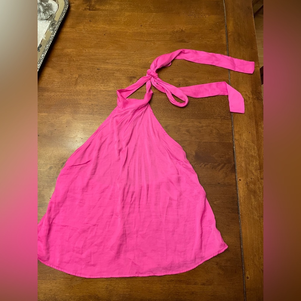 Hot pink forever 21 size medium silk top and ties around neck open back